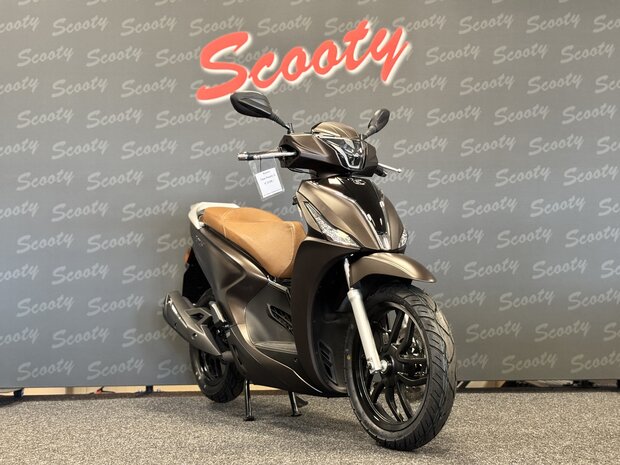 Kymco New People S Bruin