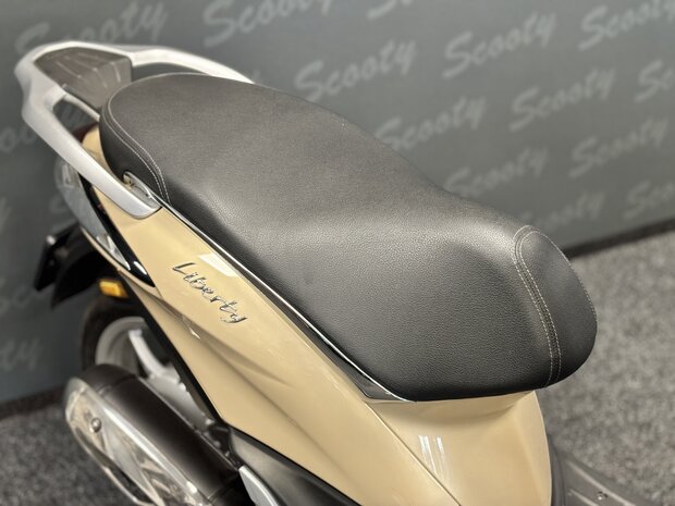 Piaggio Liberty Beige 25km