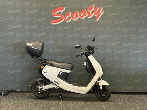 Niu Nqi+ sport 25km/h