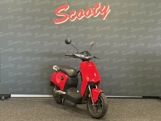 Supersoco Cux 25km/h