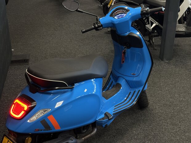 Vespa Sprint 45km/u